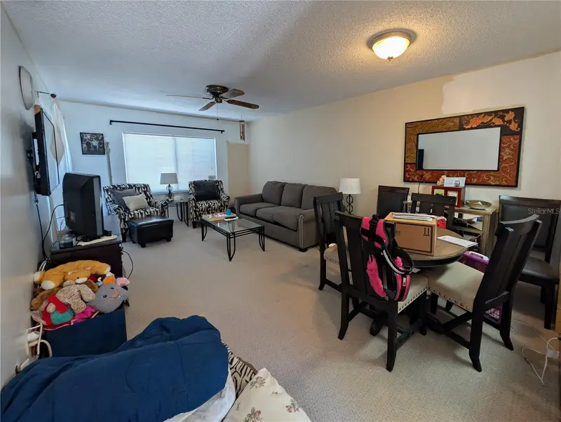 4758 Lake Villa Dr, FL