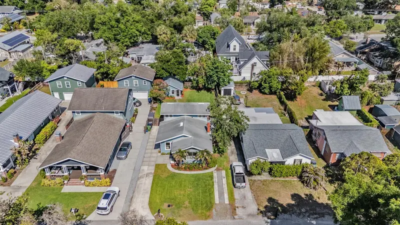 4109 N Seminole Ave, FL