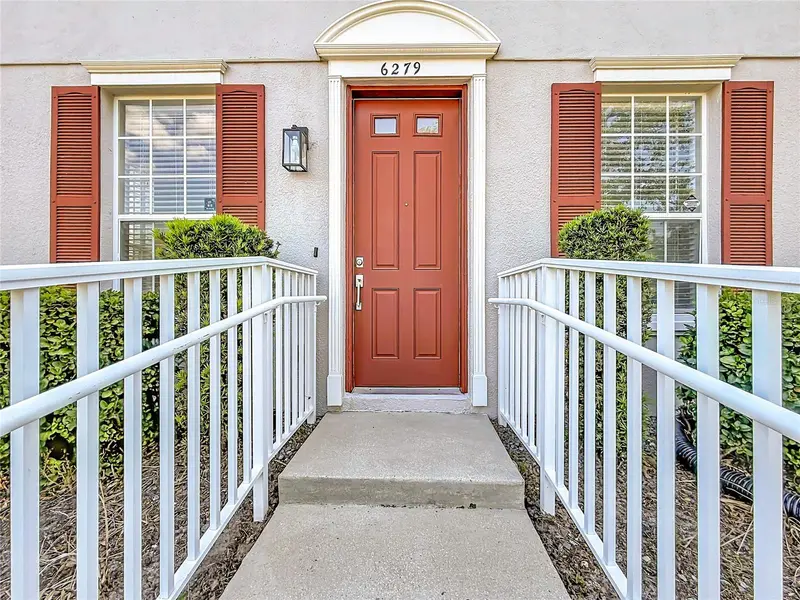 6279 S Chickasaw Trl, FL