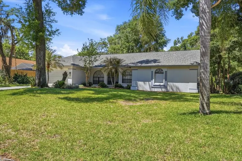 2800 Hammock Dr, FL