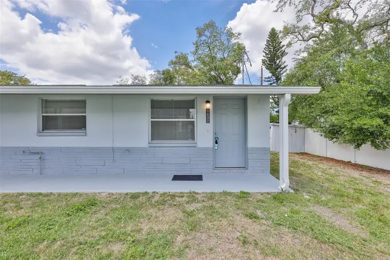 5637 Golden Nugget Dr, FL