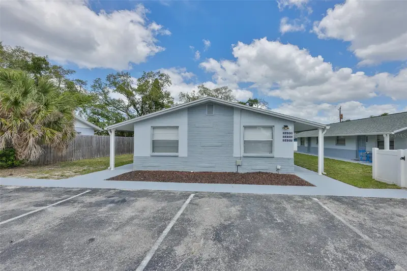 5637 Golden Nugget Dr, FL