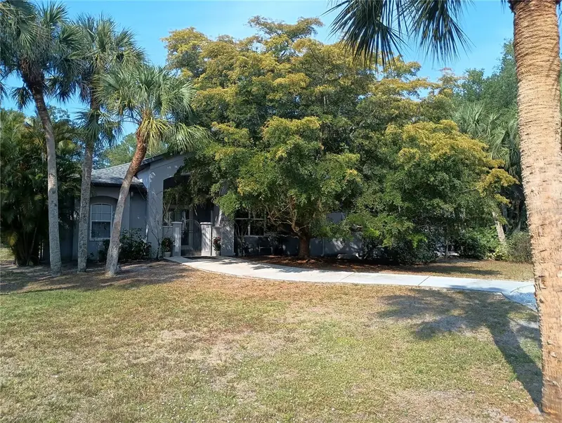 500 Suffolk Cir, FL