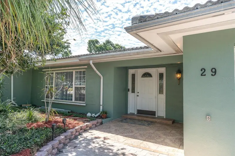 29 Southwind Dr, FL