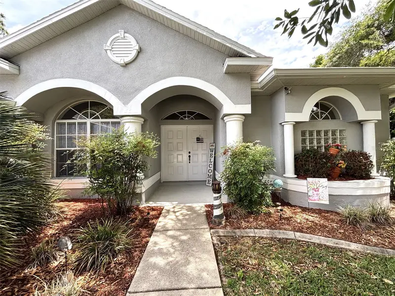 66 Lone Pine St, FL