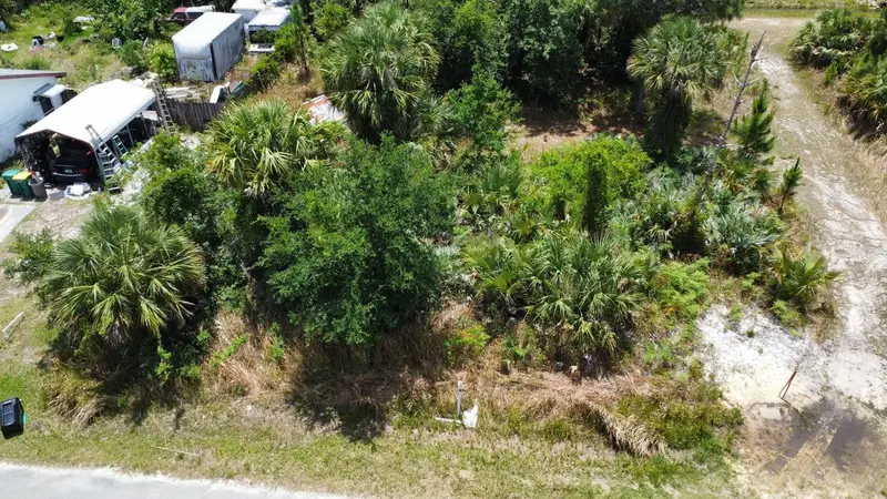 480 Truman St Sw, FL