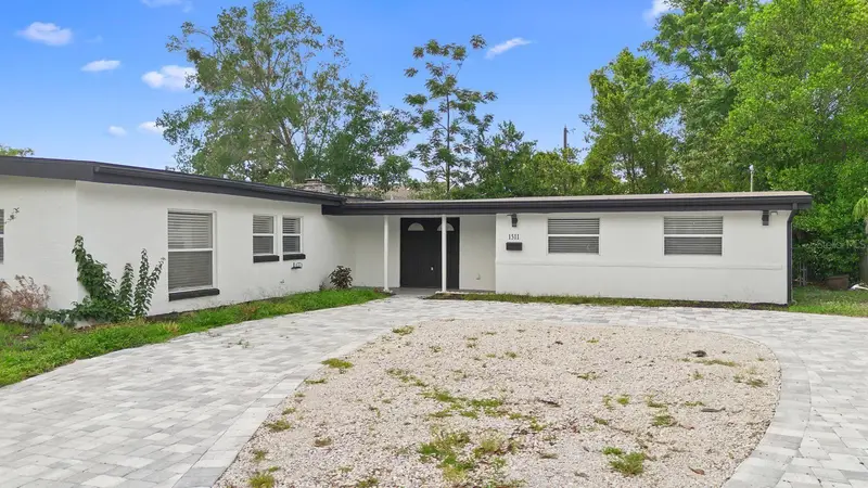 1511 E Horatio Ave, FL