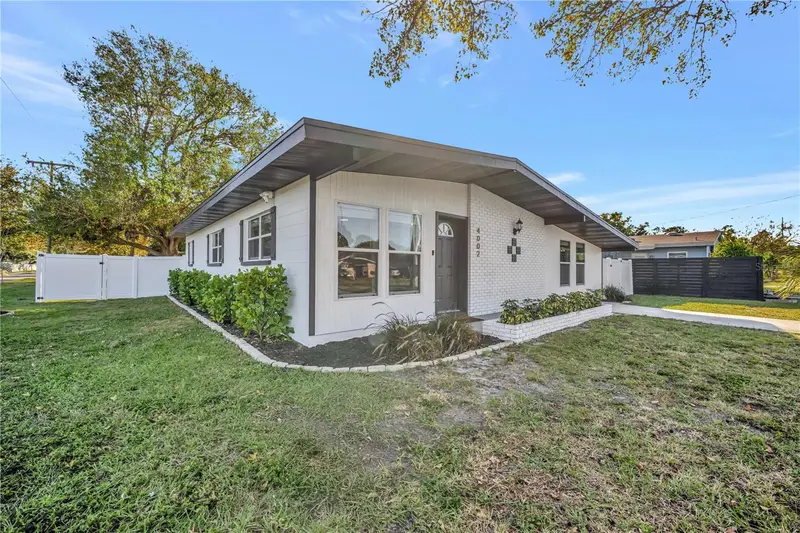 4002 W Oklahoma Ave, FL