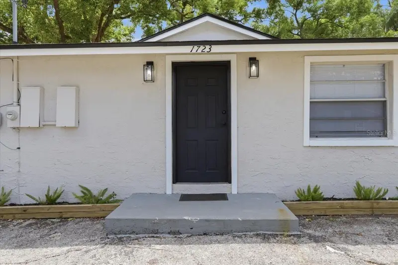 1723 E Idell St, FL