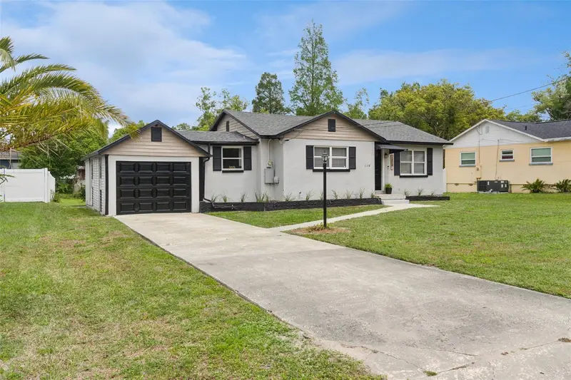 114 Angeles Rd, FL