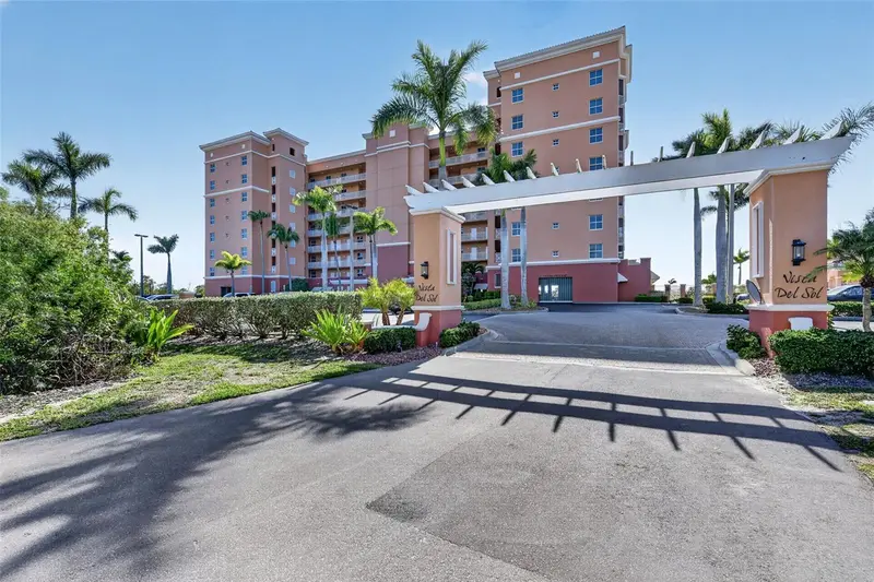 3191 Matecumbe Key Rd #304, FL