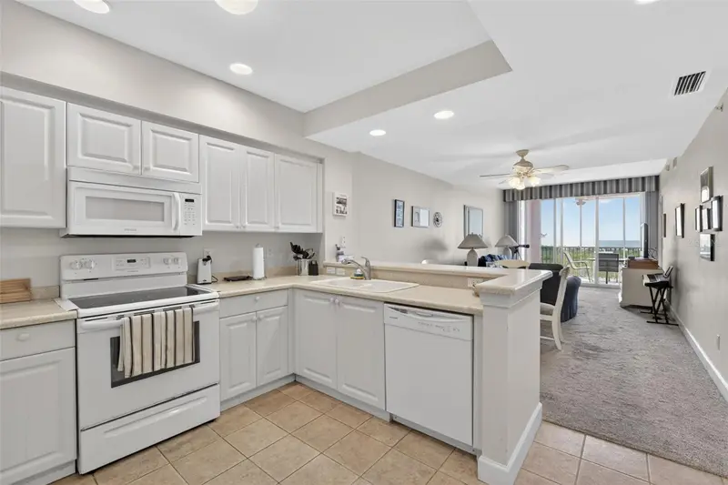 3191 Matecumbe Key Rd #304, FL