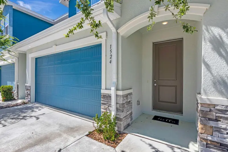 1524 Blue Sea St, FL