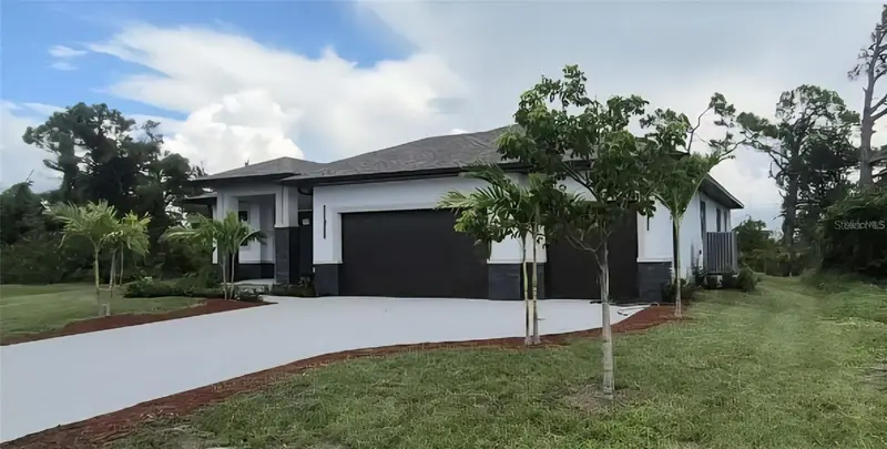47 Brig Cir E, FL
