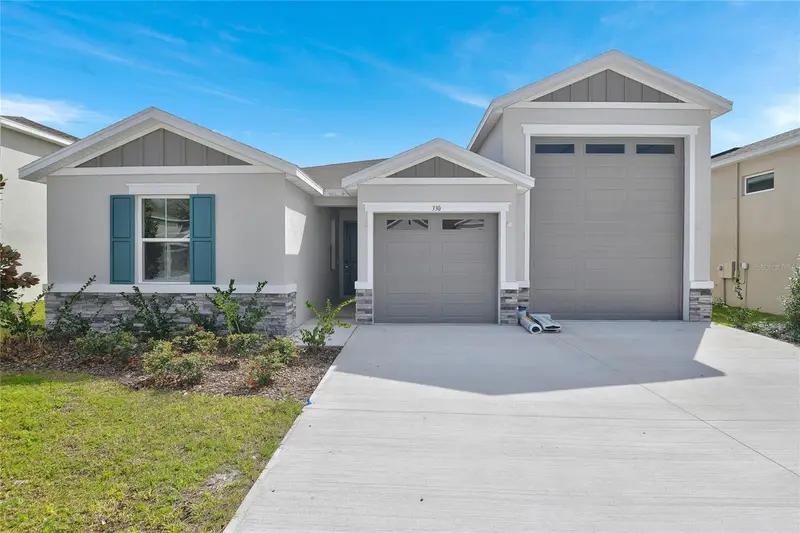 330 Alexandrite St, FL