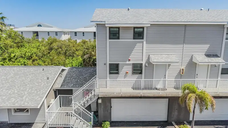 19823 Gulf Blvd #43, FL
