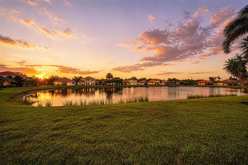 9035 Willowbrook Cir, FL