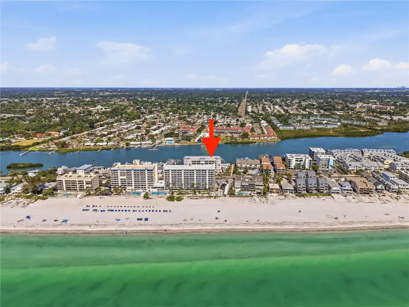 20001 Gulf Blvd #405, FL