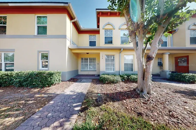 176 Coquina Bay Dr Dr, FL