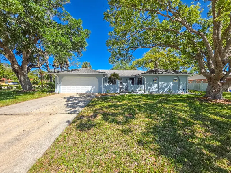 5 Emerald Cir, FL