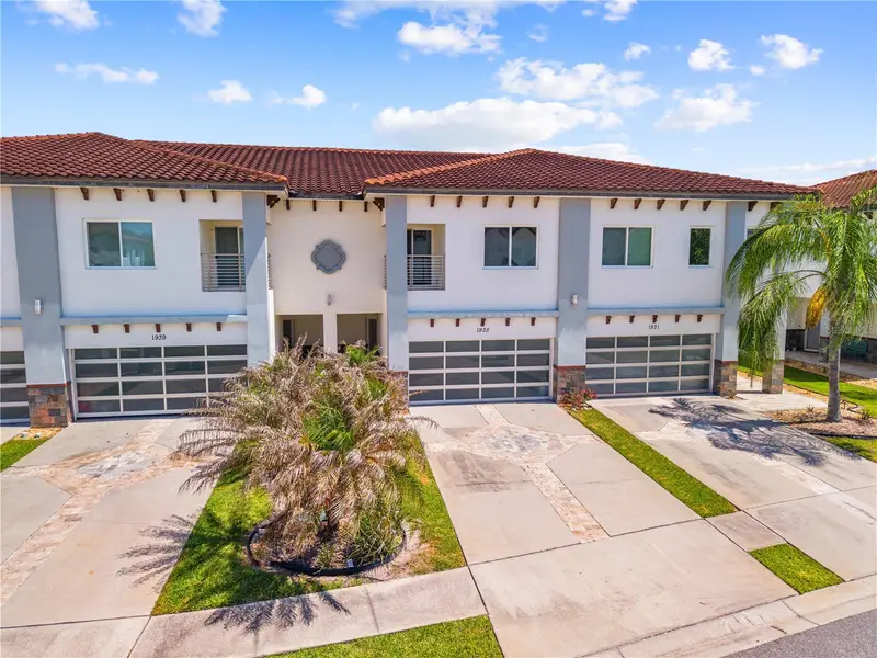 1935 Greenbriar Ter, FL