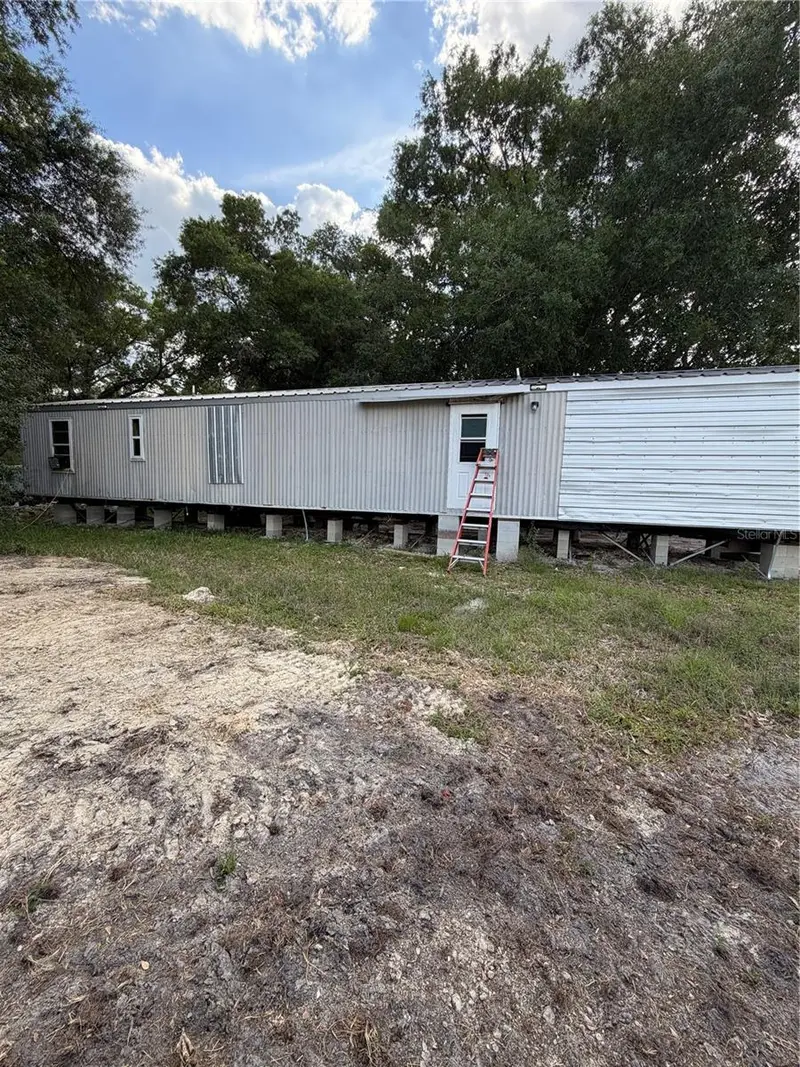 1059 Ne Sugar Babe Rd, FL