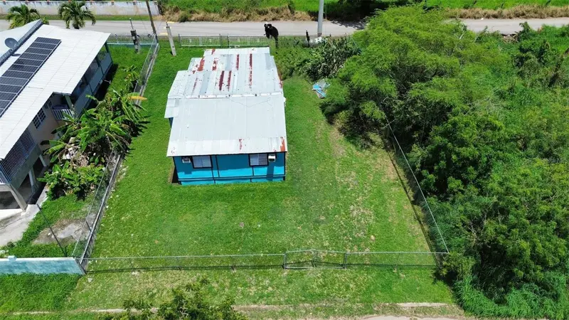 Sola 10 Bo Llanos Costa, PR