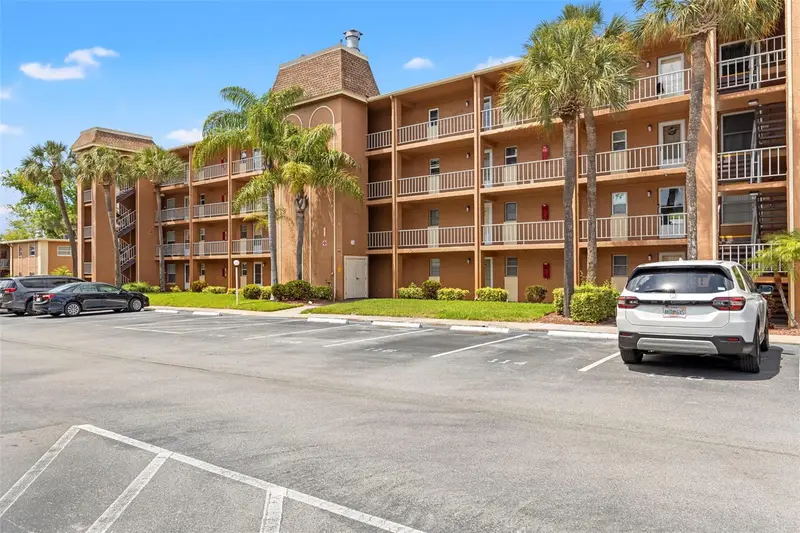 12760 Indian Rocks Rd #107, FL