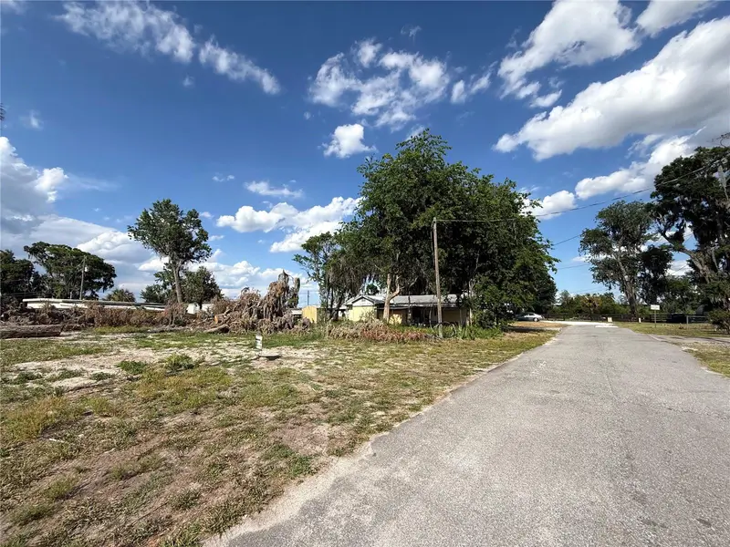 748 Cr 477a, FL