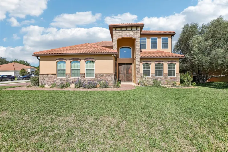 10151 Yonaomi Cir, FL