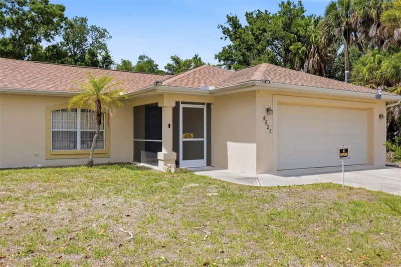 4527 Maurbach Ter, FL