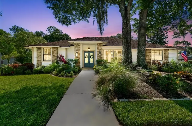 4627 Trails Dr, FL