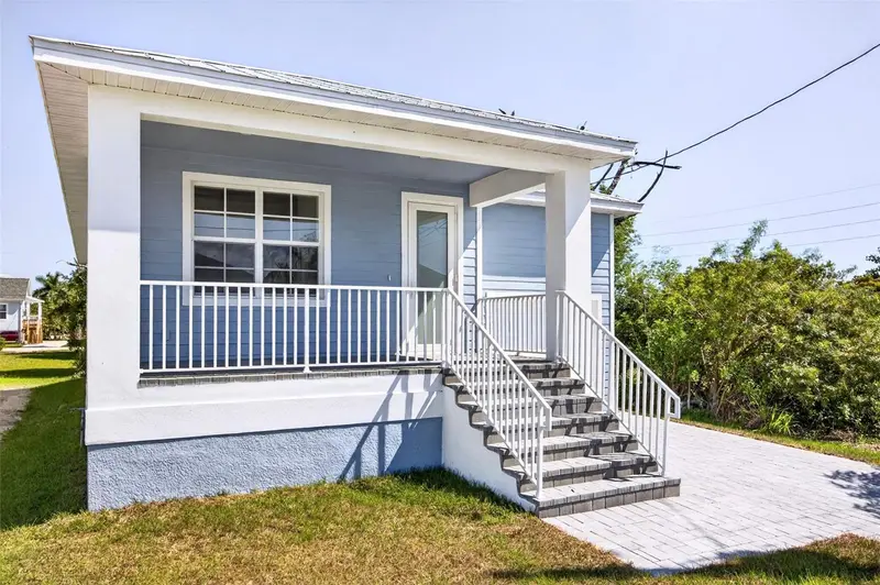 627 Fitzhugh Ave, FL