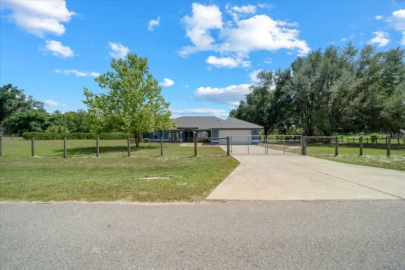11985 Se 123rd Ave, FL