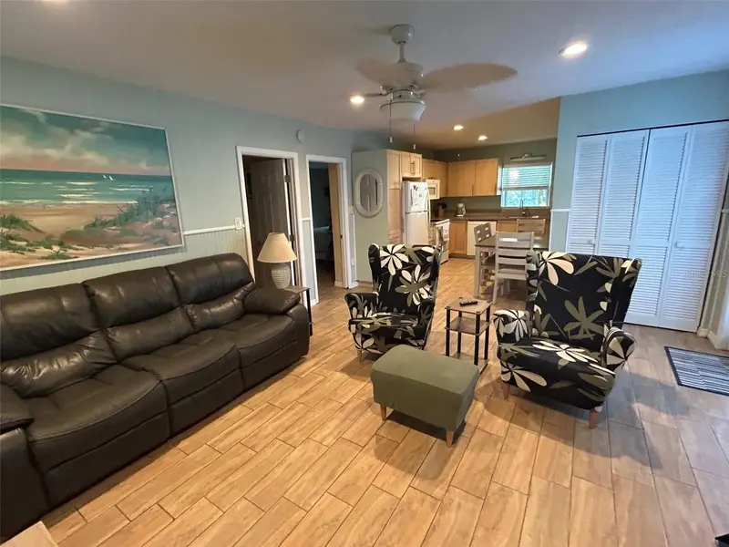 770 Bay Esplanade #2, FL