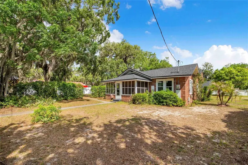 1104 Lake Ave, FL