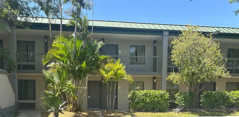 7150 N Tamiami Trl #S-604, FL