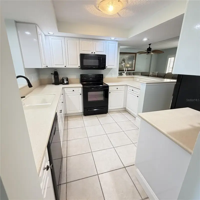 4670 Links Village Dr #B301, FL