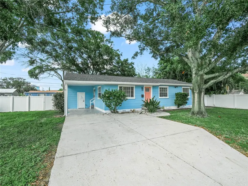 125 80th Ave N, FL
