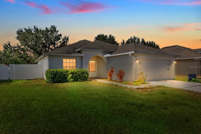 3609 Trapnell Grove Loop, FL