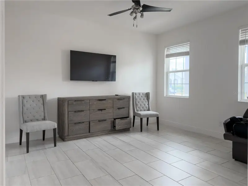 5063 Down Ct, FL