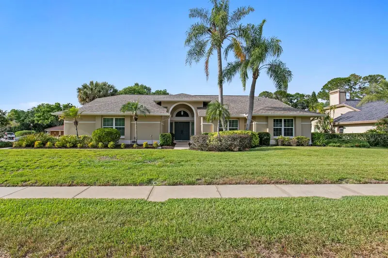 6211 Iroquois Ct, FL