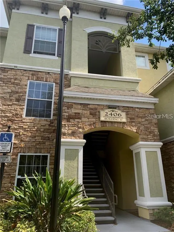 2406 Courtney Meadows Ct #104, FL
