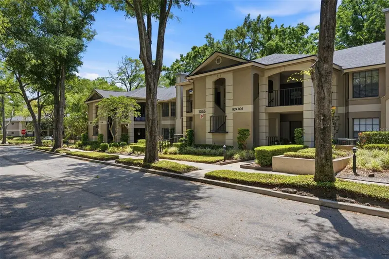 1055 Kensington Park Dr #808, FL