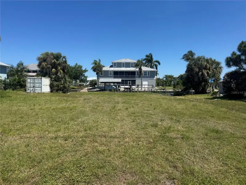 24360 Blackbeard Blvd, FL