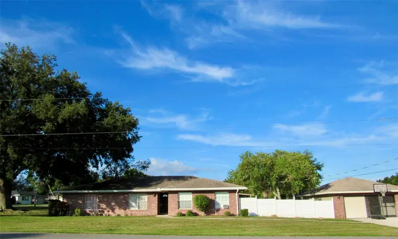 202 Saint Lucie Rd, FL