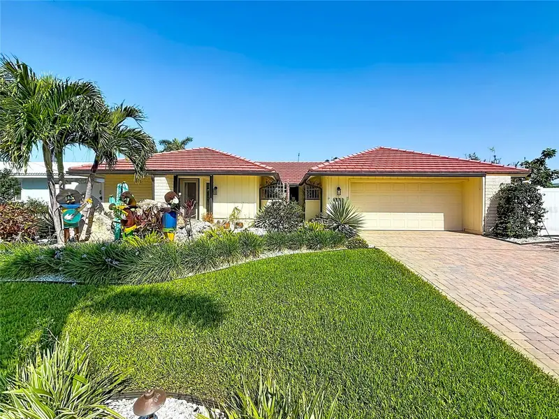 2162 W Vina Del Mar Blvd, FL