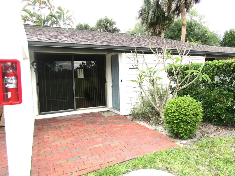 3553 Longmeadow #27, FL