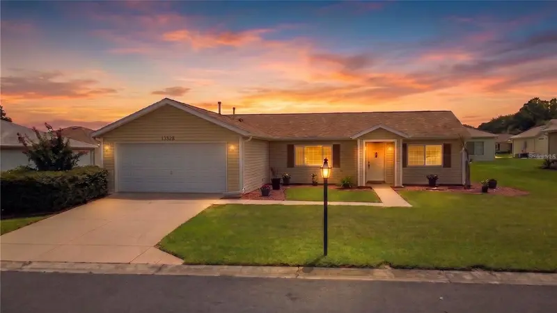 13828 Se 85th Cir, FL