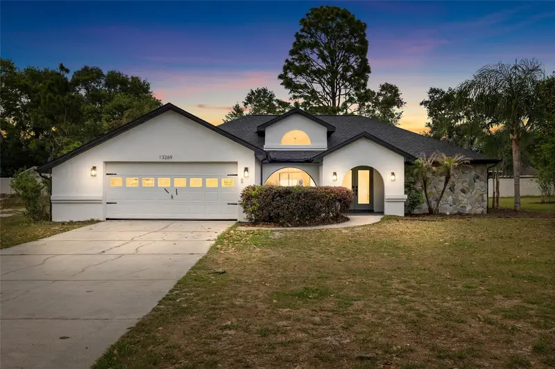 13269 Don Loop, FL